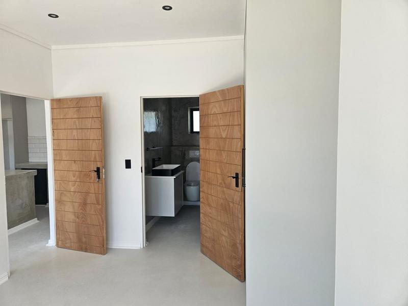 1 Bedroom Property for Sale in George Central Western Cape